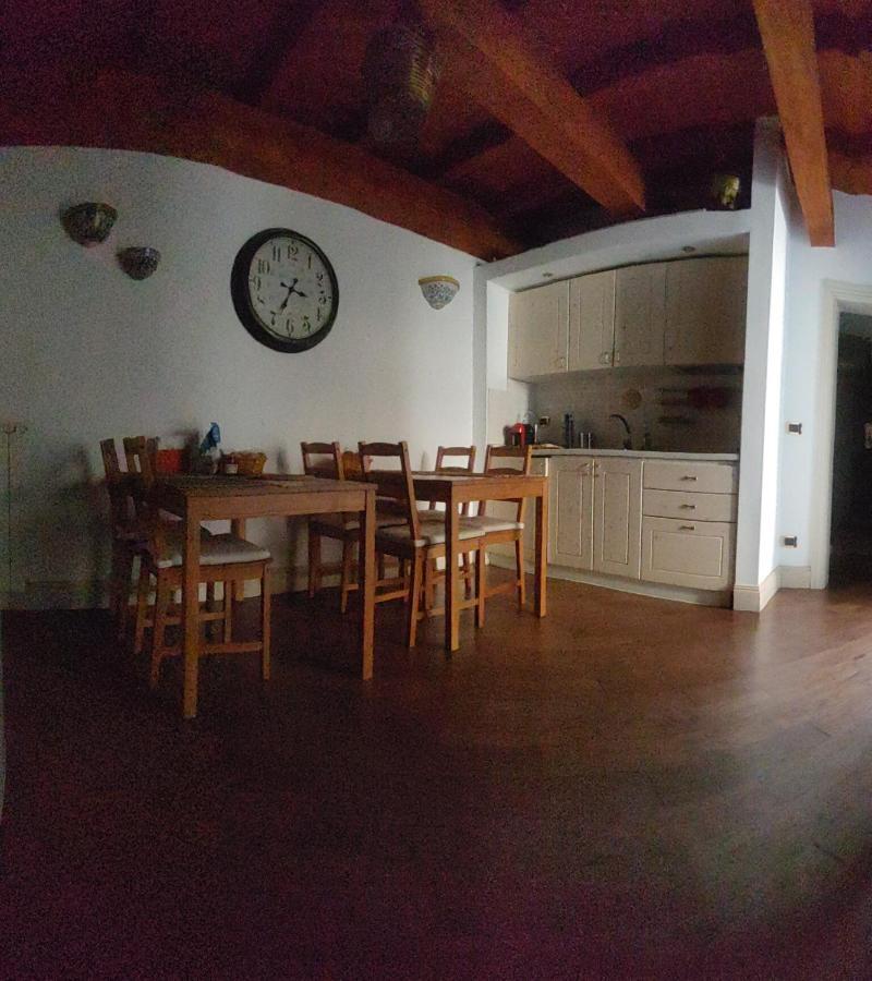 Appartamento A Centro Storico Di Катания Екстериор снимка